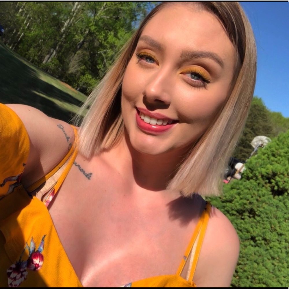 Meet your Posher, Raven